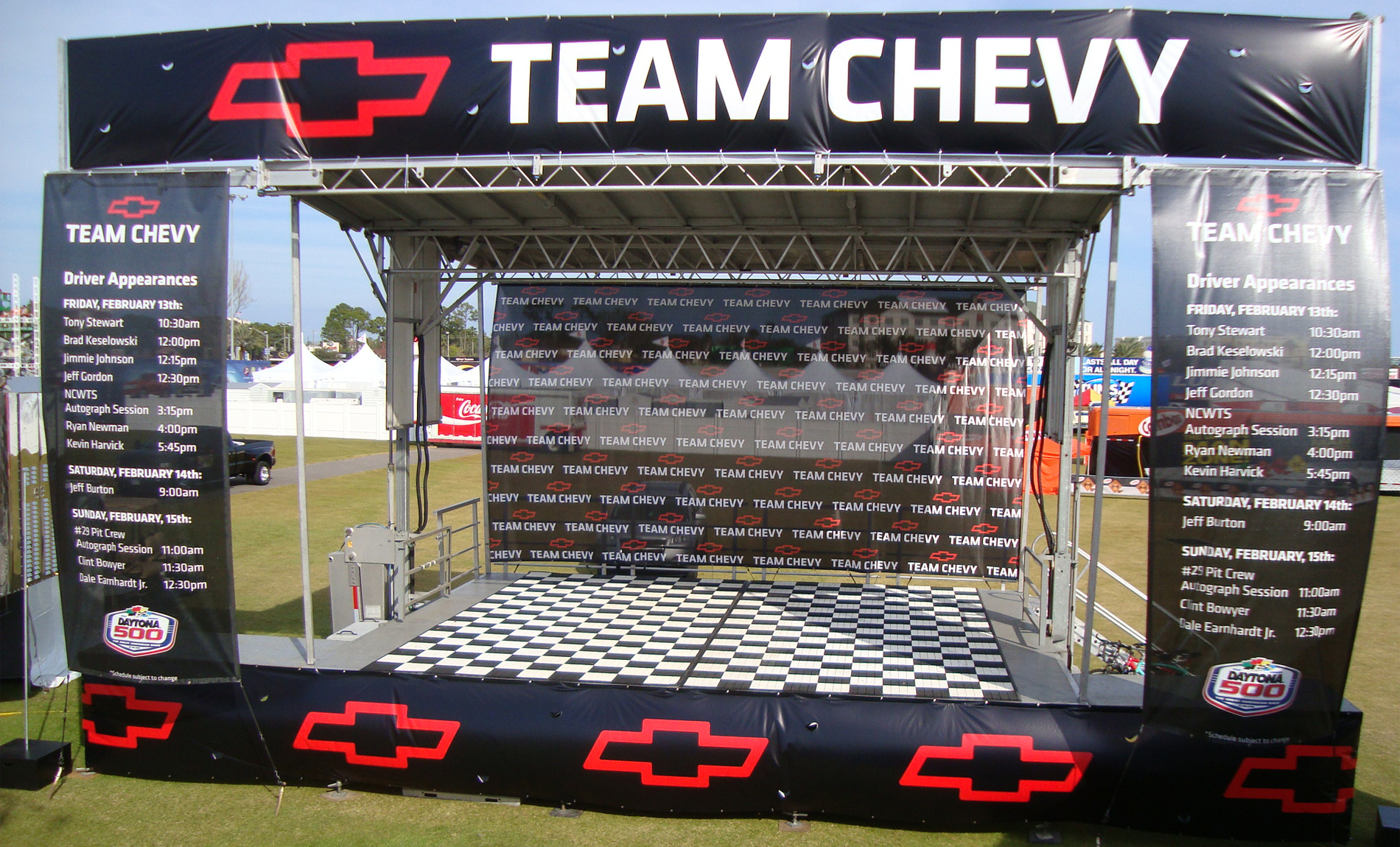 mobile stage network